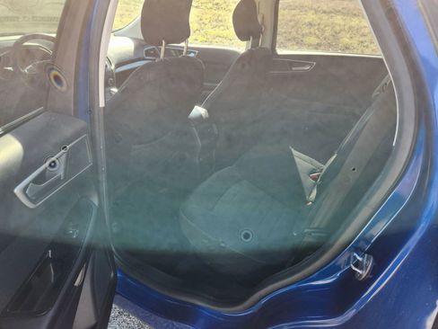 Used 2018 Ford Edge SEL image 13