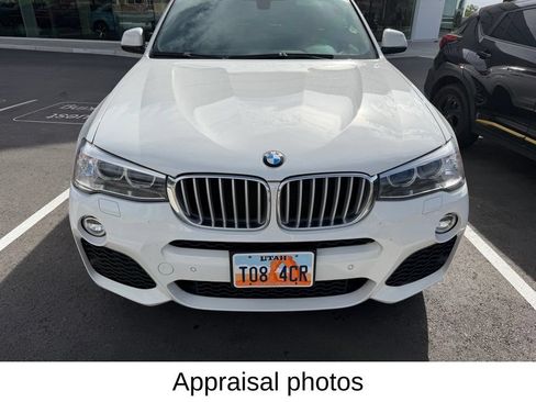 Used 2018 BMW X4 xDrive28i AWD/4WD image 2