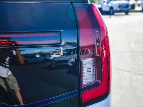 New 2025 Ford Expedition Platinum w/ Platinum Ultimate Package image 7