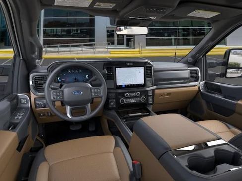 New 2026 Ford F250 Lariat w/ Black Appearance Package AWD/4WD image 9