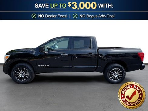 Used 2024 Nissan Titan SV AWD/4WD image 2
