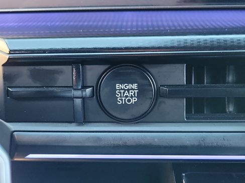 Certified 2025 Hyundai Santa Fe Calligraphy image 14