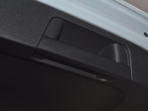 New 2026 Volkswagen Taos SEL image 27