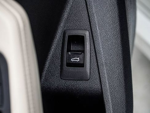 Used 2025 BMW 228i xDrive AWD/4WD image 38