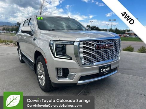 Used 2021 GMC Yukon Denali w/ Advanced Technology Package AWD/4WD image 1