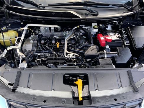 Used 2021 Nissan Rogue S FWD image 31