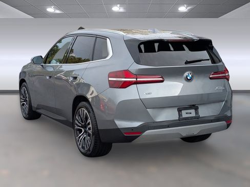 Used 2025 BMW X3 xDrive30i w/ Premium Package image 3