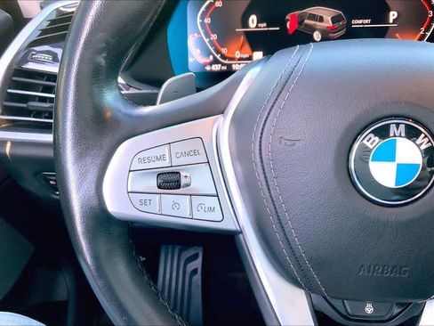 Used 2020 BMW X7 xDrive40i w/ Cold Weather Package image 22