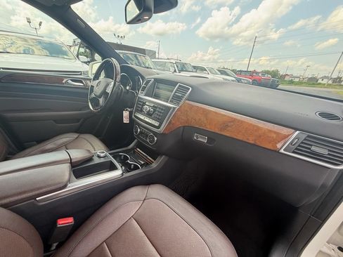 Used 2015 Mercedes-Benz ML 350 2WD image 26