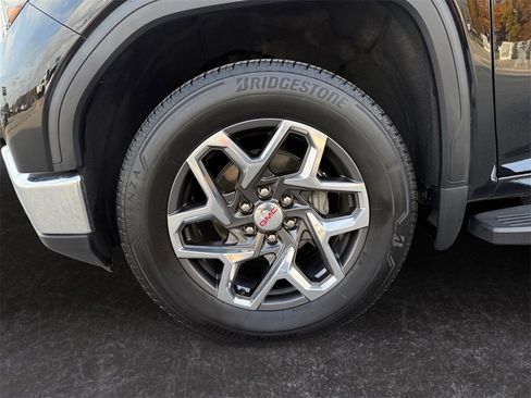 Used 2023 GMC Sierra 1500 SLT w/ SLT Premium Plus Package image 9
