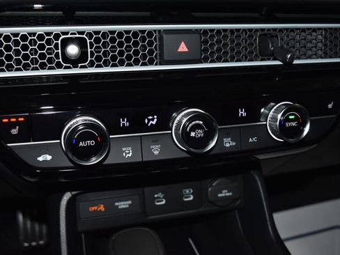 Used 2025 Honda Civic Sport Touring image 12