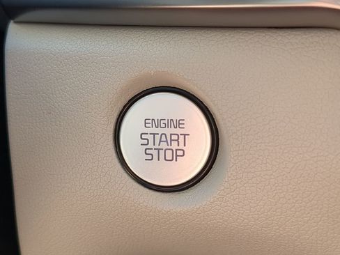 New 2026 Kia Sorento S image 23