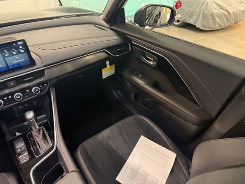 Certified 2025 Acura ADX A-Spec AWD/4WD image 17