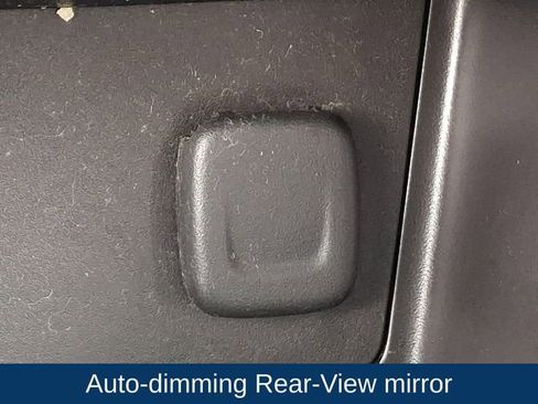 Used 2016 Chevrolet Colorado Z71 AWD/4WD image 19