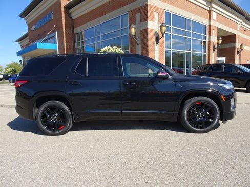 Certified 2023 Chevrolet Traverse Premier w/ Redline Edition image 2