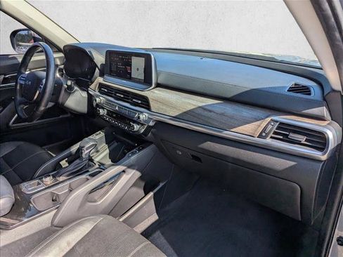 Used 2022 Kia Telluride EX w/ Towing Package AWD/4WD image 28