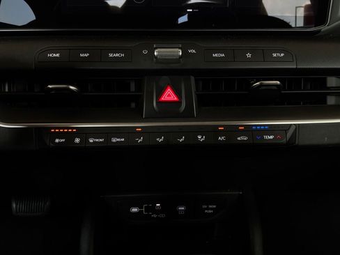Used 2025 Kia K4 FWD image 28