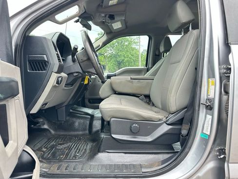Used 2022 Ford F250 XL w/ Power Equipment Group AWD/4WD image 19