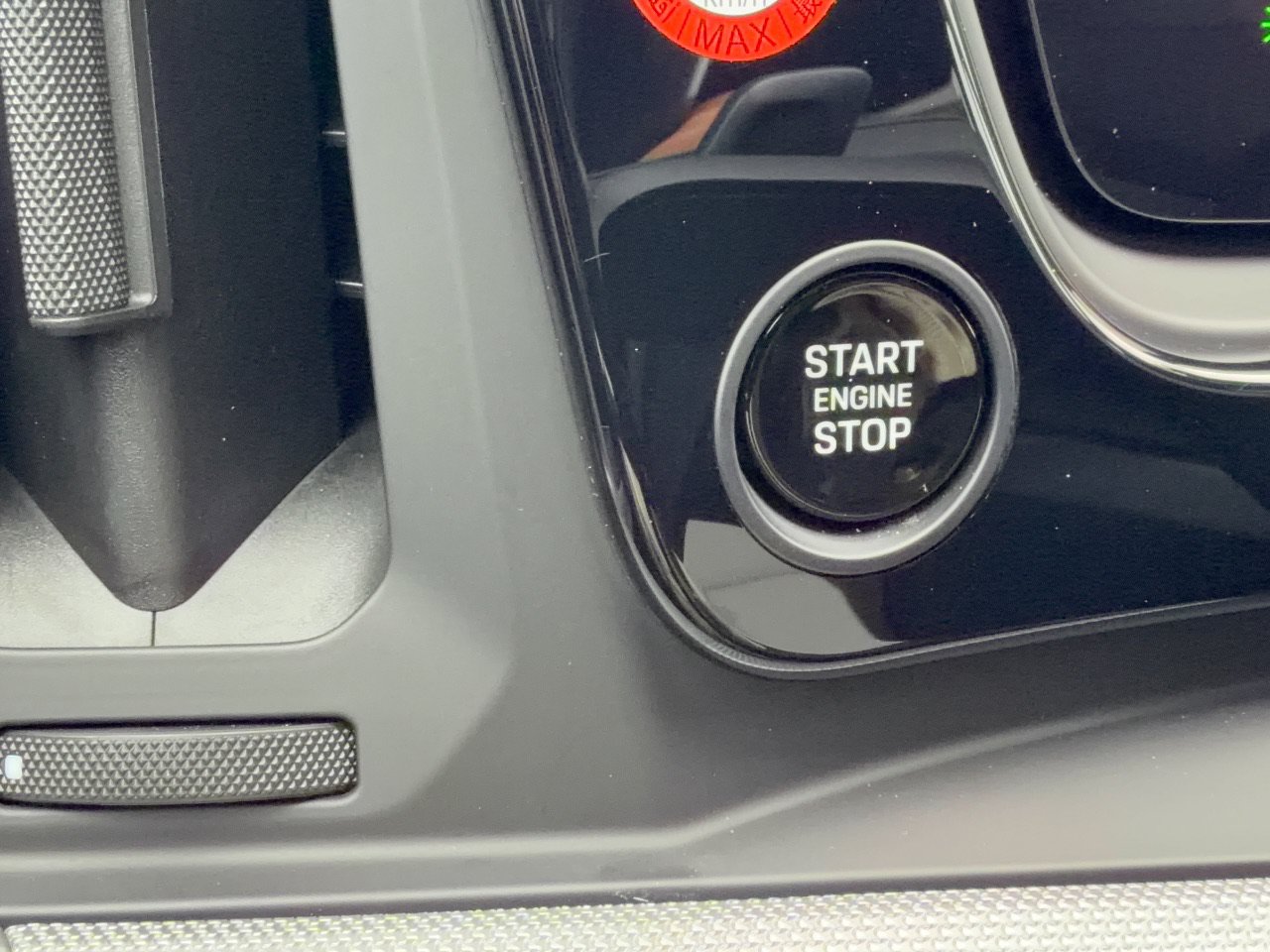 Certified 2026 Porsche Cayenne E-Hybrid Coupe AWD/4WD image 20