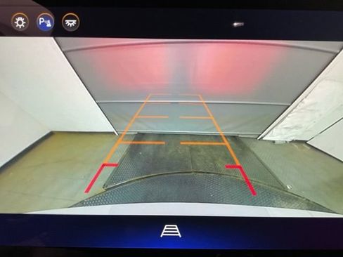 Certified 2025 Chevrolet Equinox LT image 18