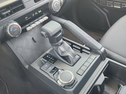 Used 2025 Toyota Tacoma SR image 16