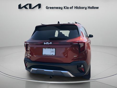 Used 2024 Kia Seltos S AWD/4WD image 6