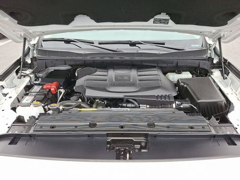 Certified 2024 Nissan Titan SV w/ Accessory Utility Package AWD/4WD image 28