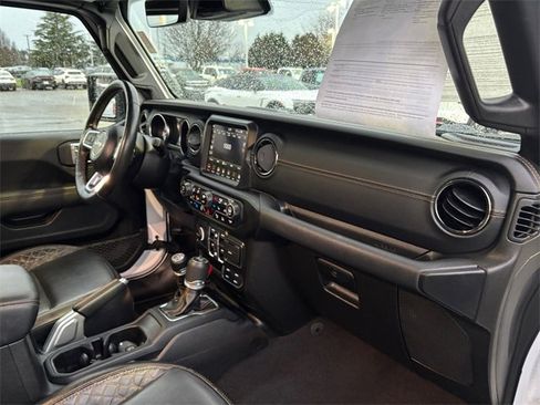 Used 2021 Jeep Wrangler Unlimited Sahara image 47