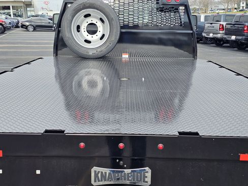 New 2024 RAM 4500 Tradesman image 13