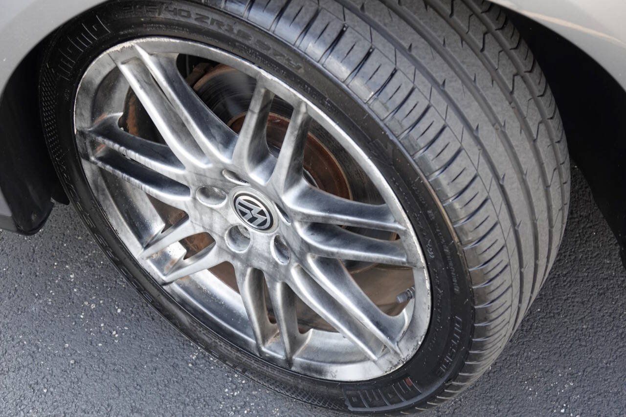 Used 2007 Volkswagen Passat 2.0T FWD image 33