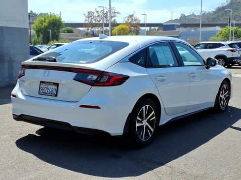 Used 2024 Honda Civic LX image 4