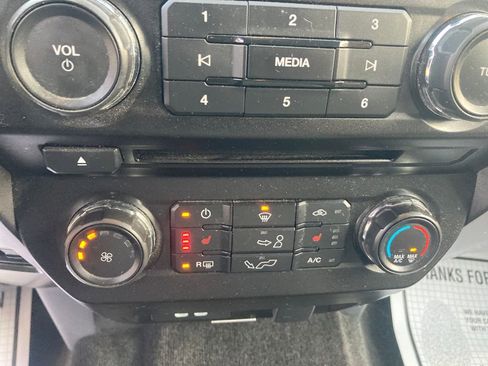 Used 2018 Ford F150 XLT w/ Equipment Group 302A Luxury image 25