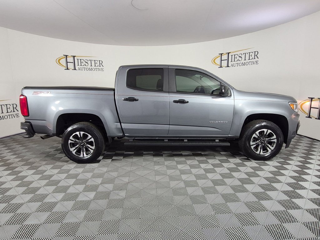 Used 2022 Chevrolet Colorado Z71 RWD image 3