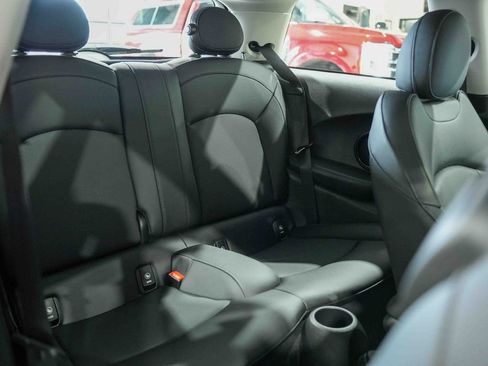 Used 2022 MINI Cooper S image 15