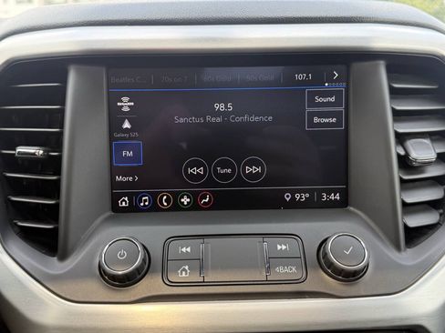 Used 2020 GMC Acadia SLE w/ Driver Convenience Package AWD/4WD image 26