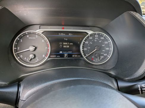 Used 2023 Nissan Sentra SV image 26