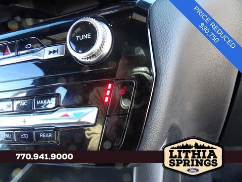 Certified 2023 Ford Explorer ST-Line w/ Class IV Trailer Tow Package image 15