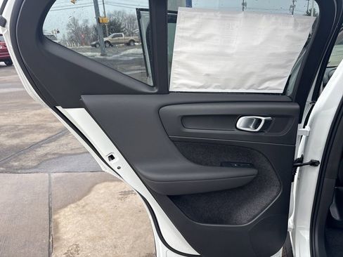 New 2026 Volvo XC40 B5 Plus w/ Protection Package Premier AWD/4WD image 32