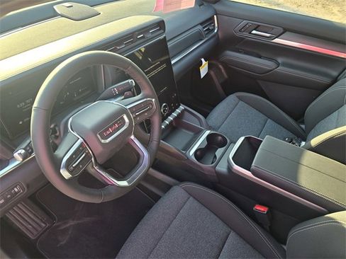 New 2026 GMC Terrain Elevation image 18