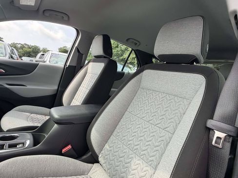 Certified 2023 Chevrolet Equinox LS FWD image 7
