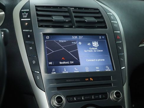 Used 2019 Lincoln MKZ Reserve w/ Luxury Package image 27