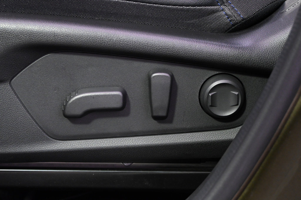 Used 2025 Subaru Forester Premium AWD/4WD image 14