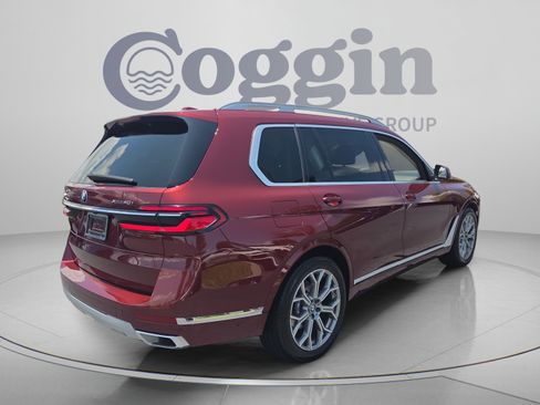 Used 2024 BMW X7 xDrive40i AWD/4WD image 5