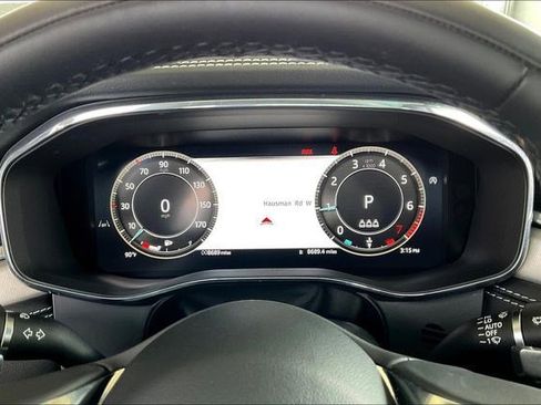 Used 2025 Jaguar F-PACE R-Dynamic S image 24