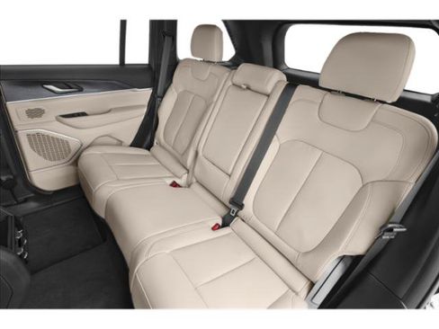 Certified 2024 Jeep Grand Cherokee Summit AWD/4WD image 13