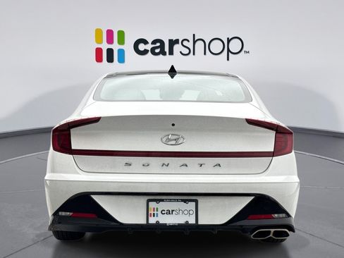Used 2023 Hyundai Sonata SEL w/ Convenience Package FWD image 4