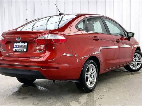 Used 2019 Ford Fiesta SE w/ Cold Weather Package image 12