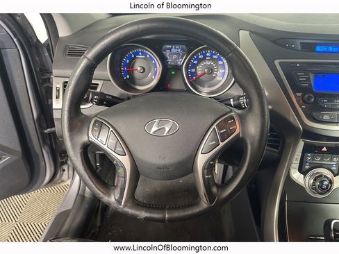 Used 2013 Hyundai Elantra Limited image 22