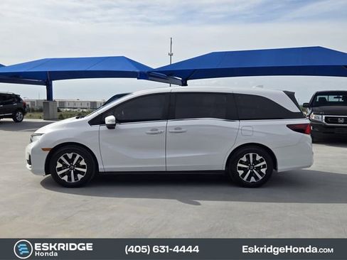 Used 2025 Honda Odyssey EX-L image 4