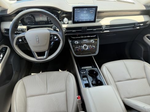 Used 2020 Lincoln Corsair Reserve w/ Elements Package AWD/4WD image 13